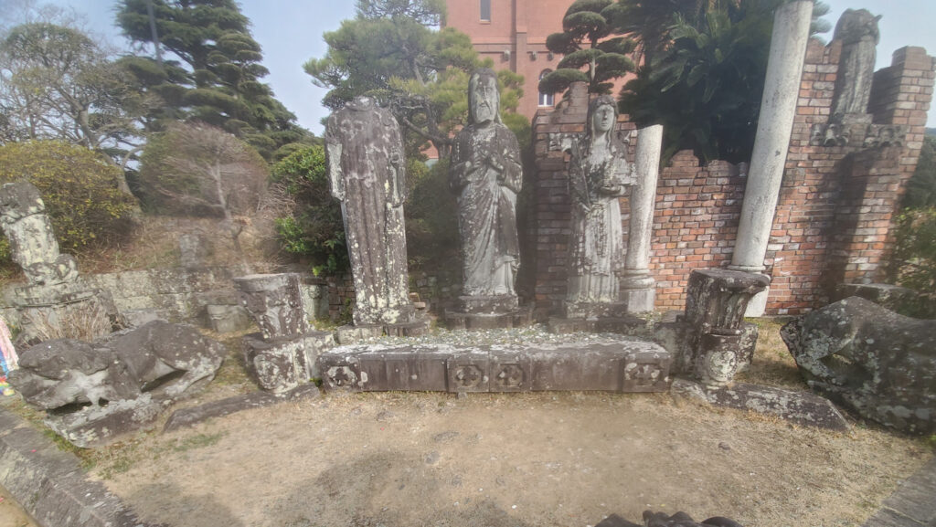 浦上天主堂の原爆で破壊された像