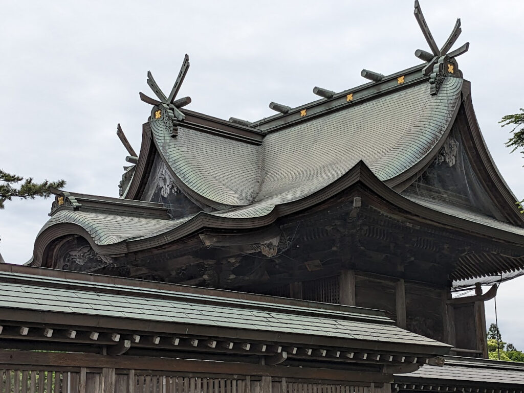 阿蘇神社の社殿