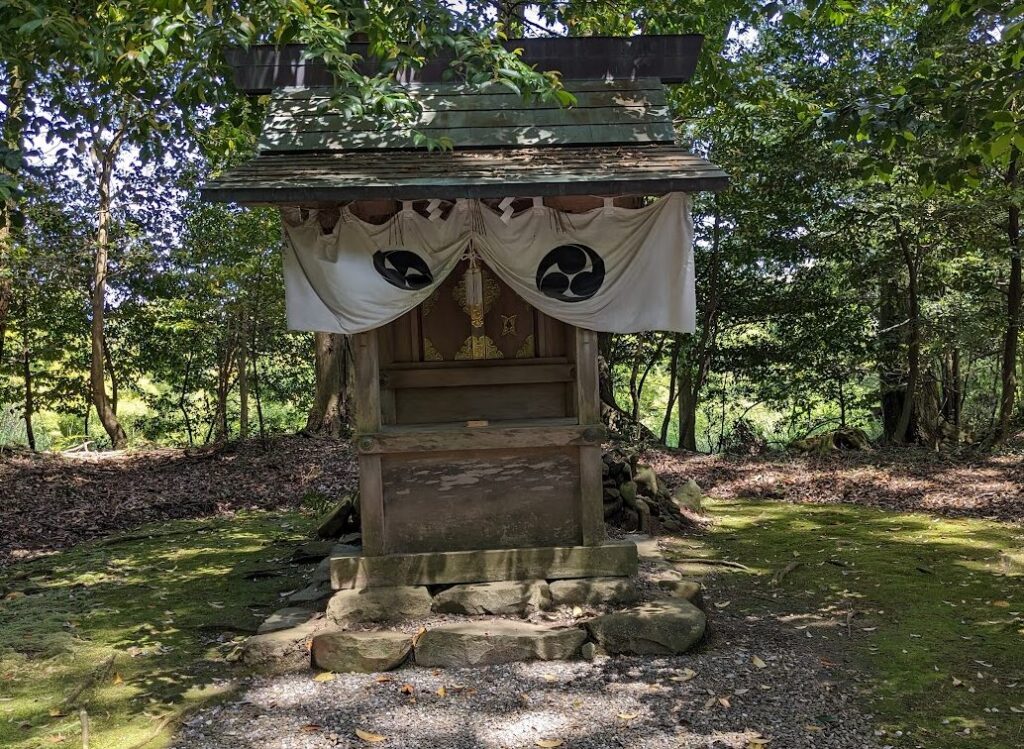 南宮大社,社殿,重要文化財,荒魂神社