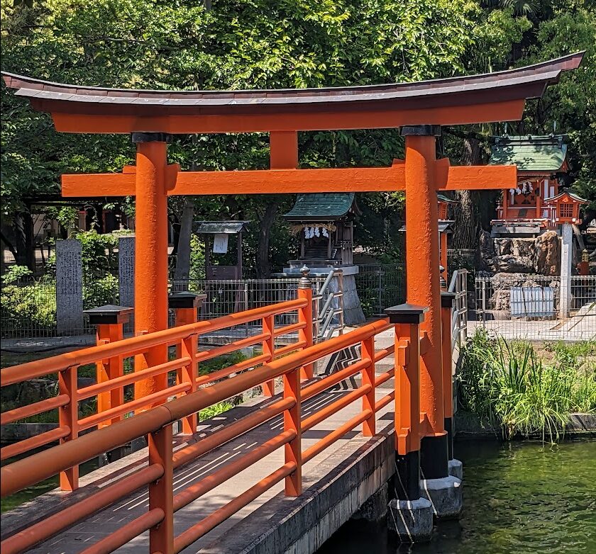 真清田神社,神池