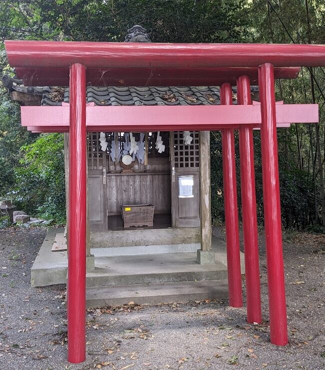 千栗八幡宮,稲荷神社