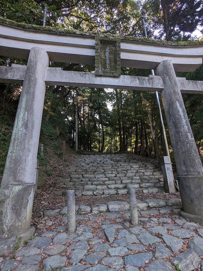 高良大社,参道,山中,二の鳥居,鳥居