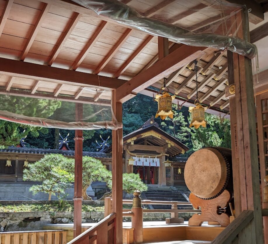 社殿,枚岡神社,拝殿