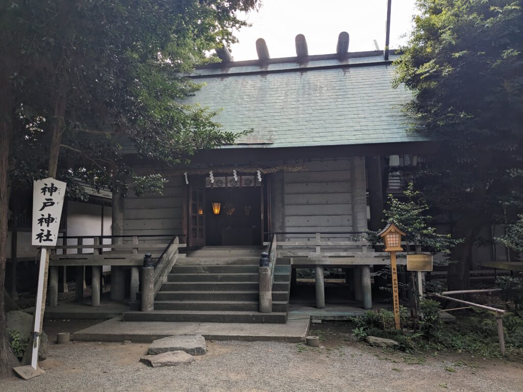 祖霊社,前鳥神社,奨学神社,神戸神社