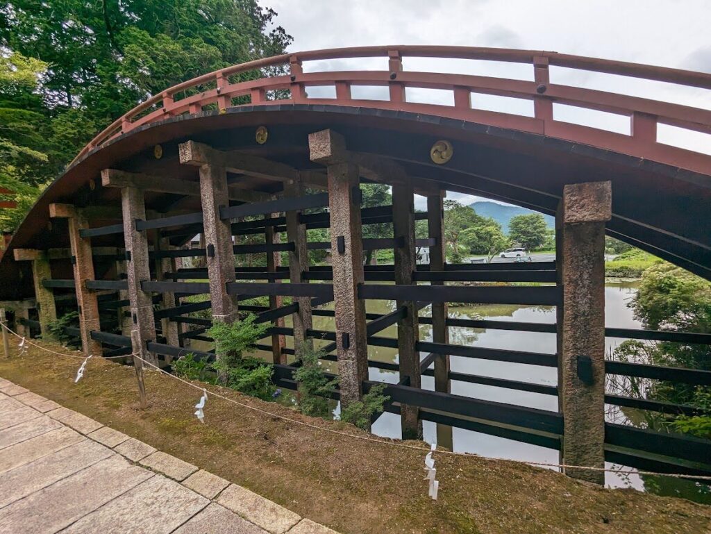 丹生都比売神社,紀伊山地の霊場と参詣道,鳥居,橋