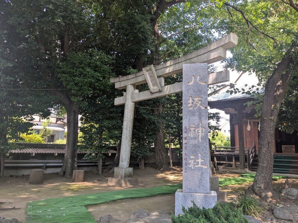出雲大社,出雲大社相模分祠,境内,鳥居,社殿,名水,千年の杜