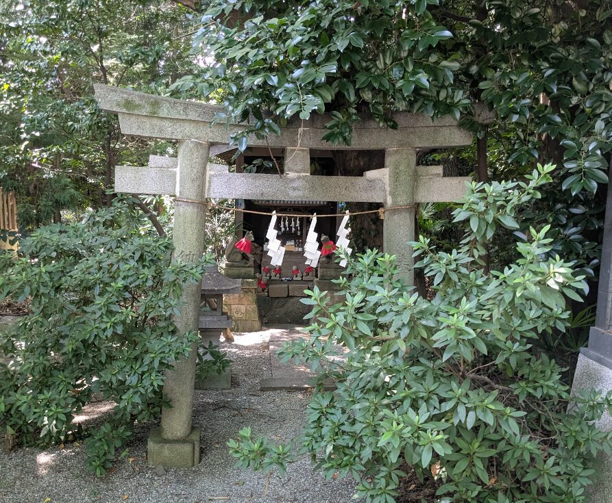曾屋神社,稲荷神社
