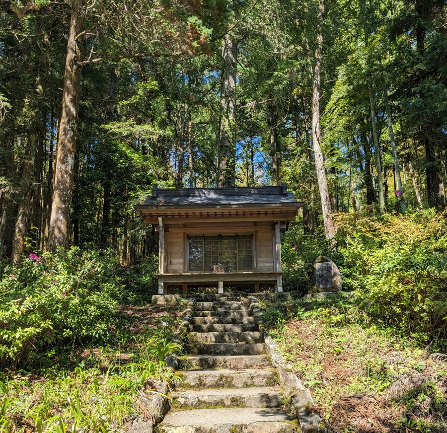 上一宮大栗神社,社殿,鳥居,神門