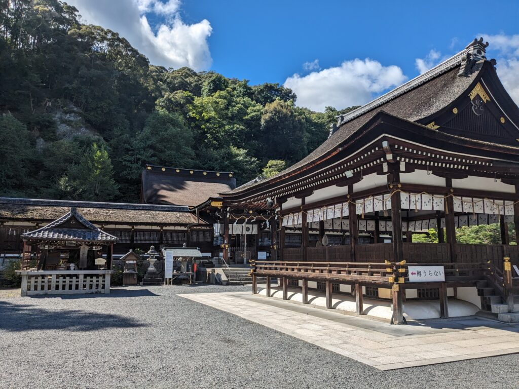 松尾大社社殿,拝殿,本殿