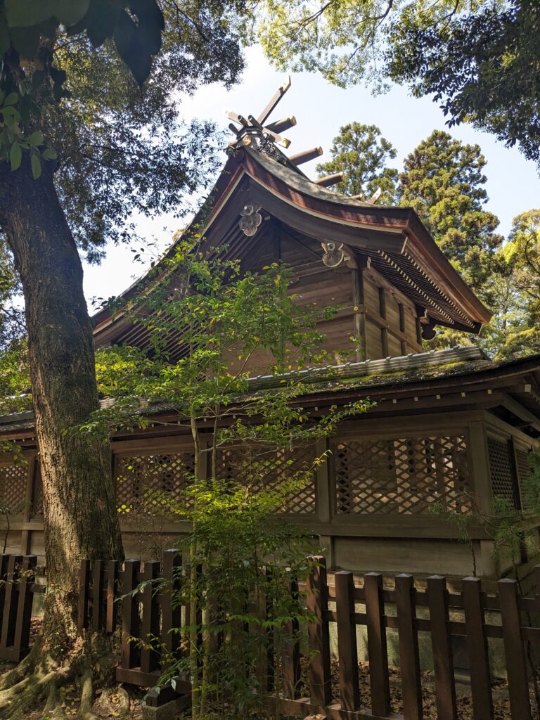 伊弉諾神宮,本殿