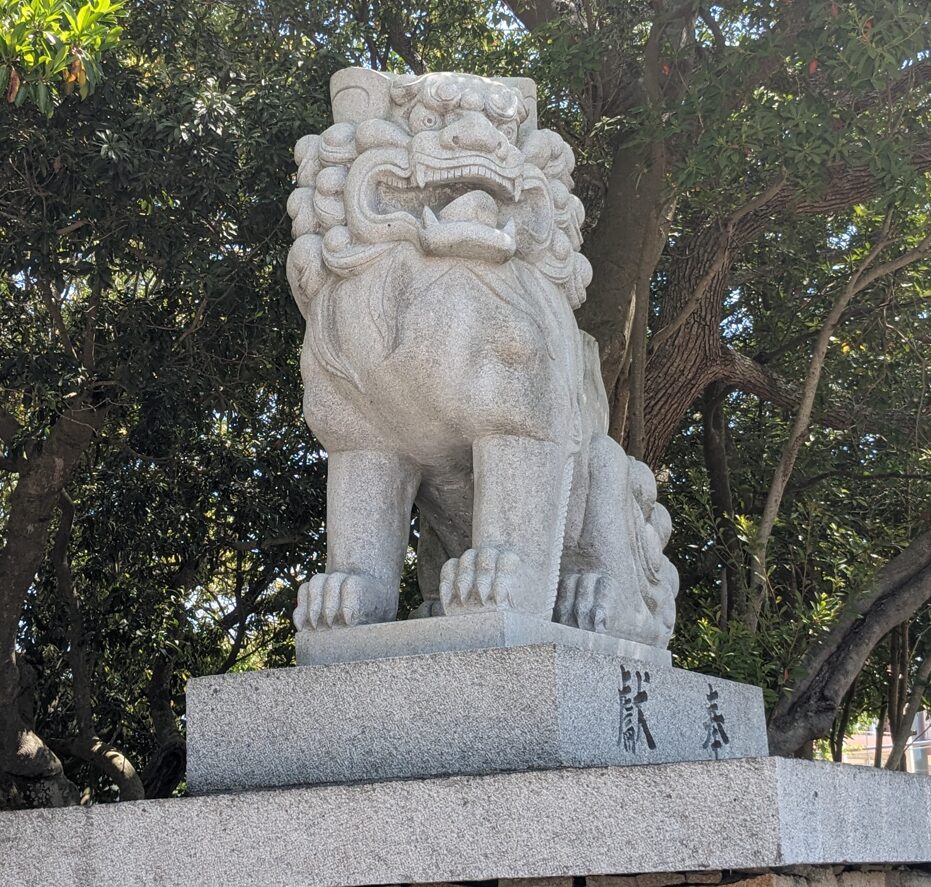 伊弉諾神宮,狛犬