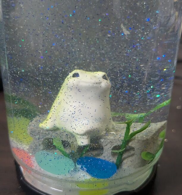 カエルの自作スノードーム