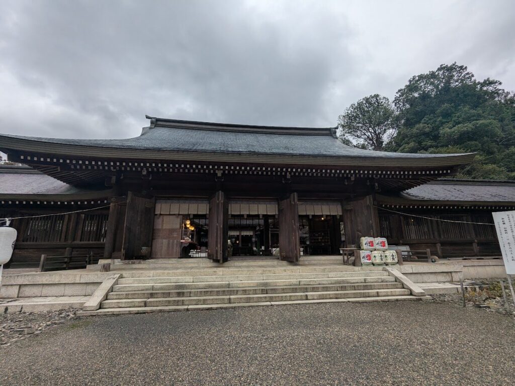吉野神宮,拝殿