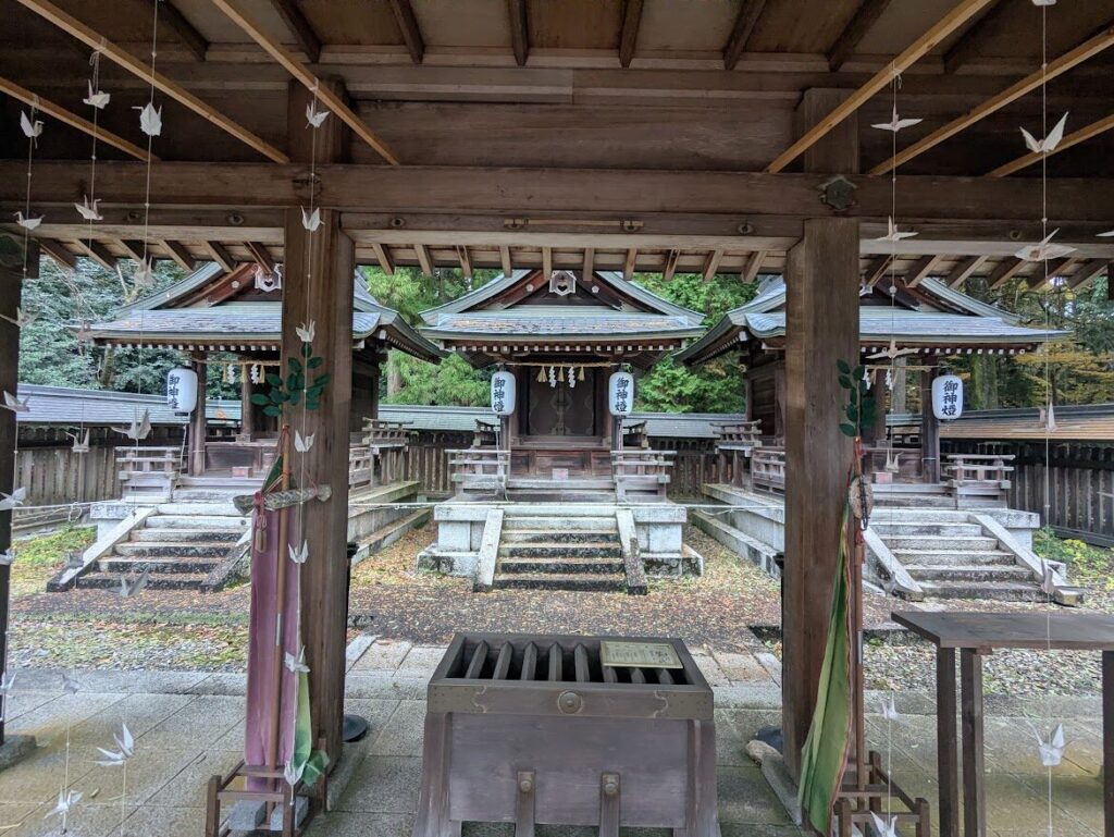 吉野神宮,摂社,御影神社,船岡神社,瀧櫻神社