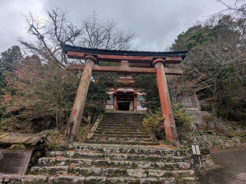 吉野水分神社,鳥居