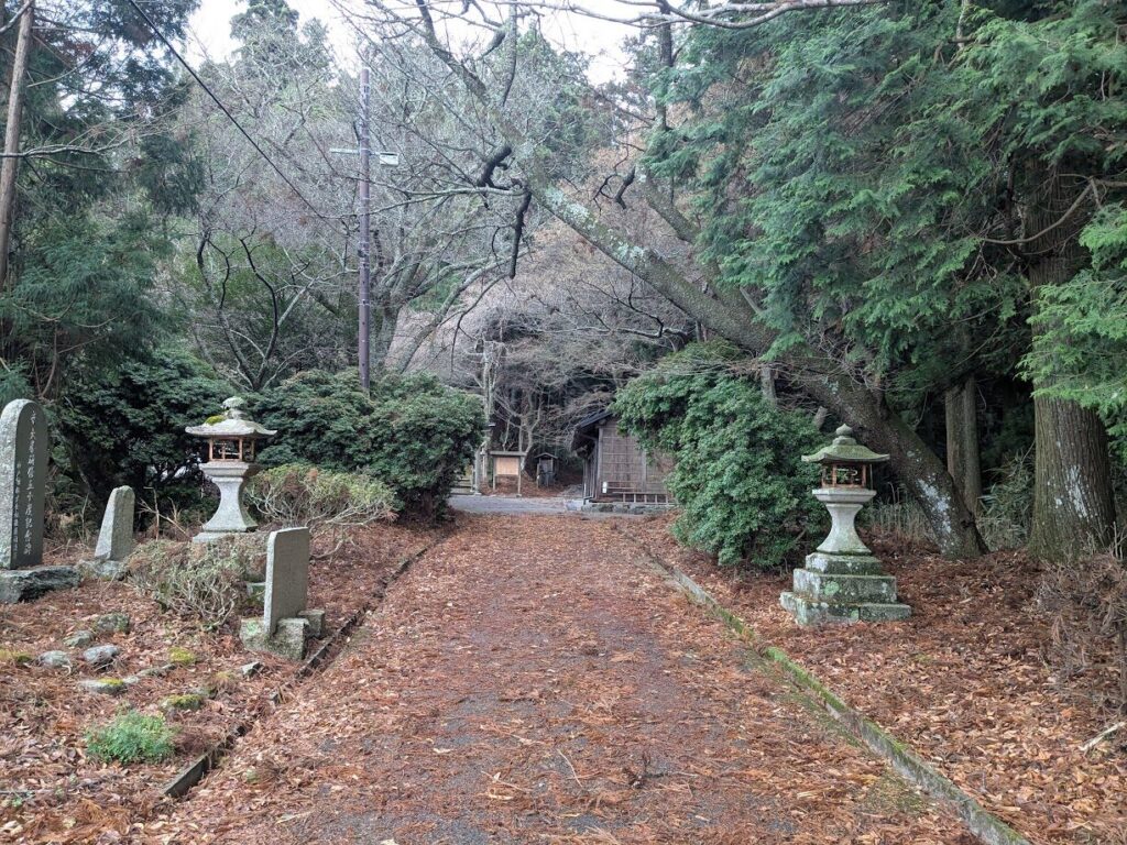 金峯神社,境内