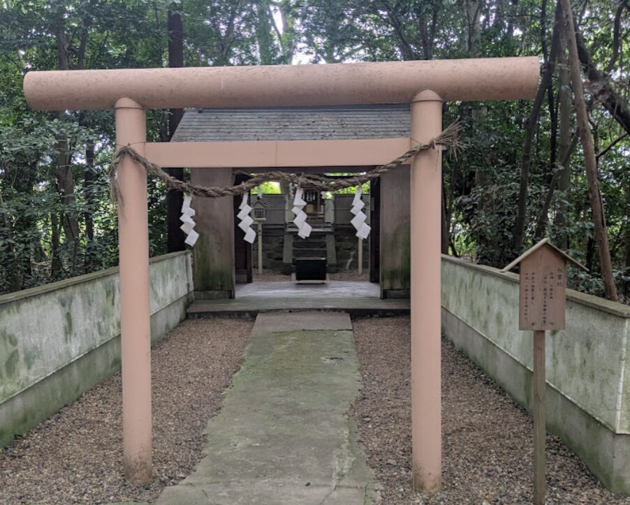 廣瀬大社,末社,祖霊社